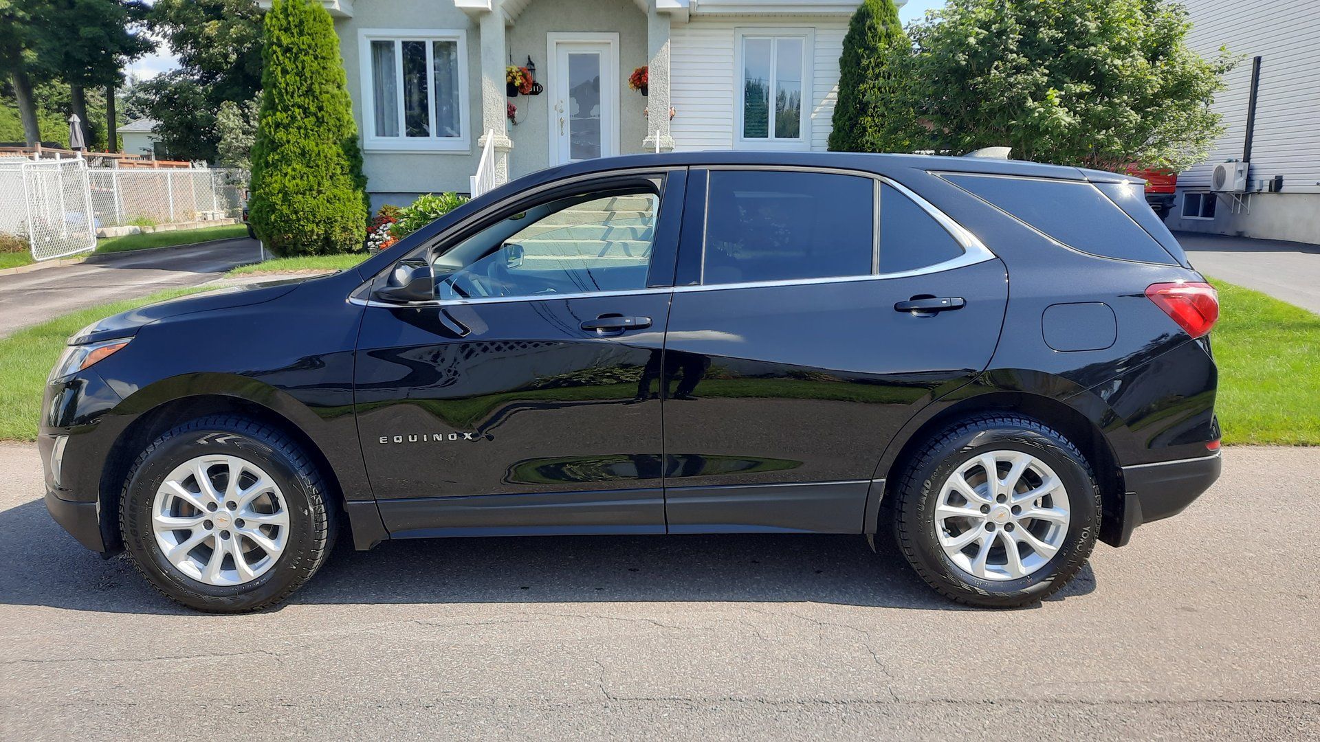 Chevrolet Equinox 2019 - Thumbnail 2