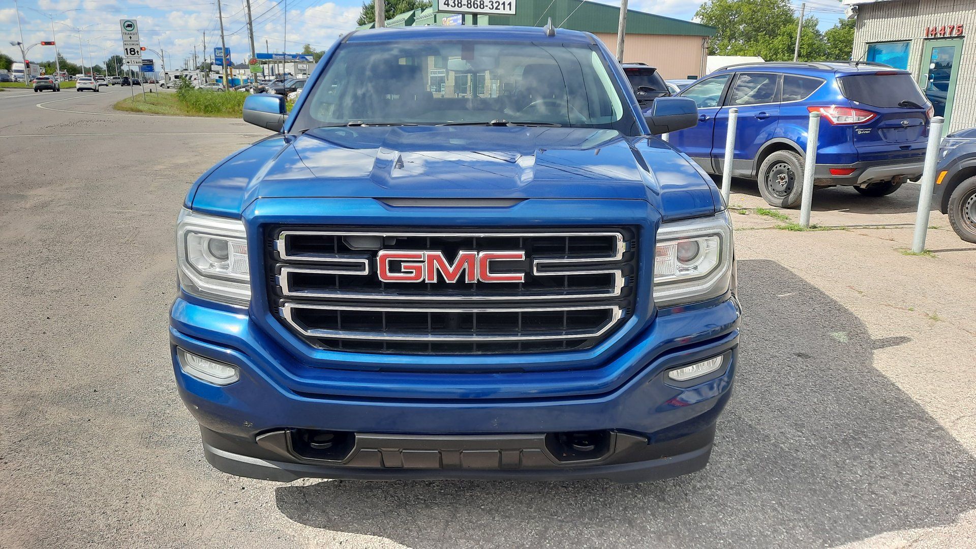 GMC Sierra 1500 2017 - Thumbnail 2