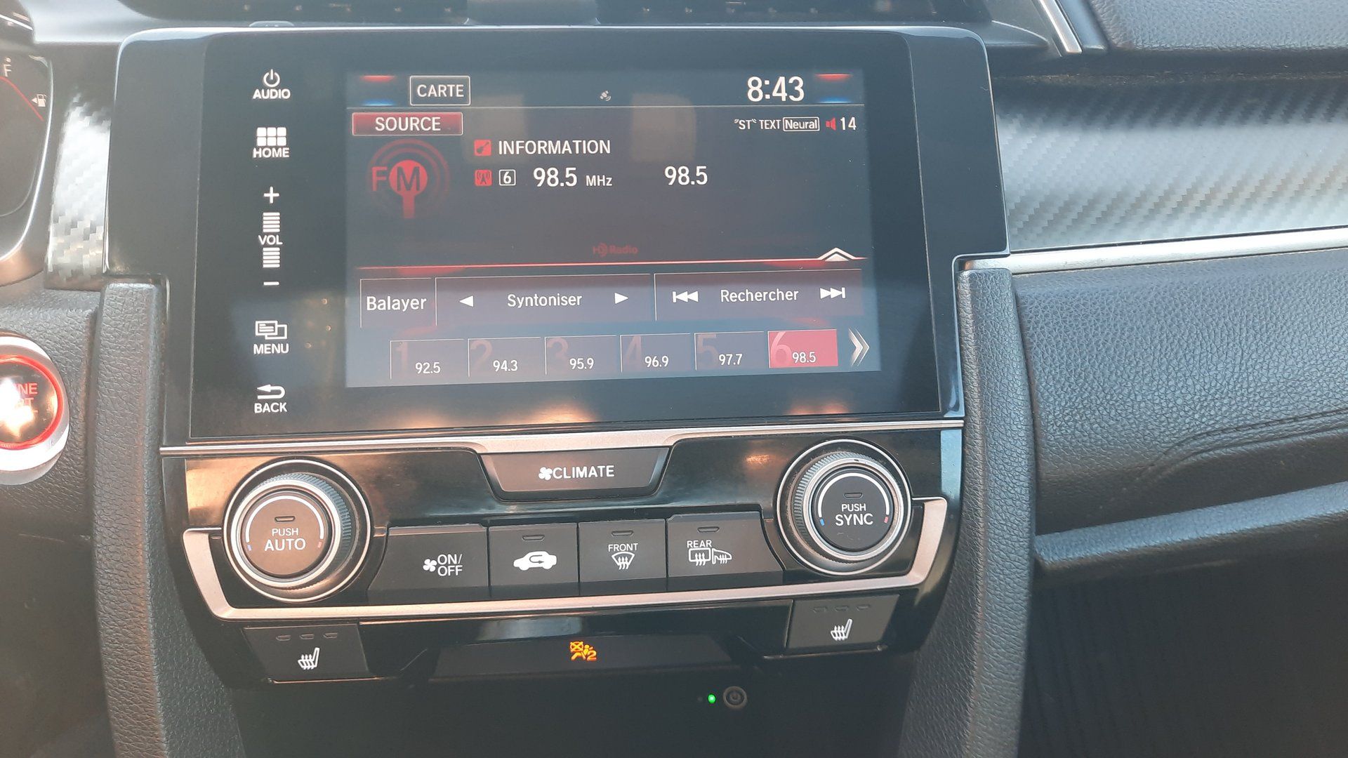 Honda Civic 2017 - Image 10