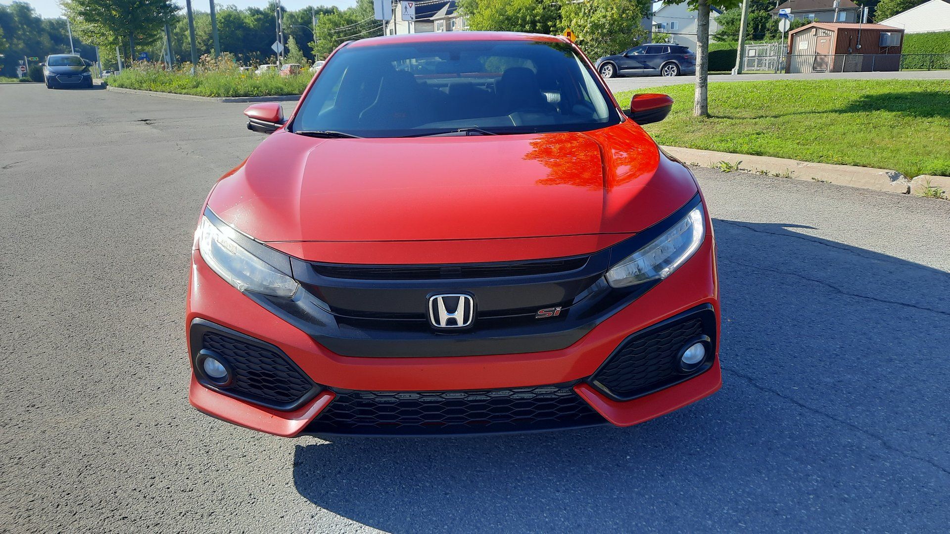 Honda Civic 2017 - Image 2