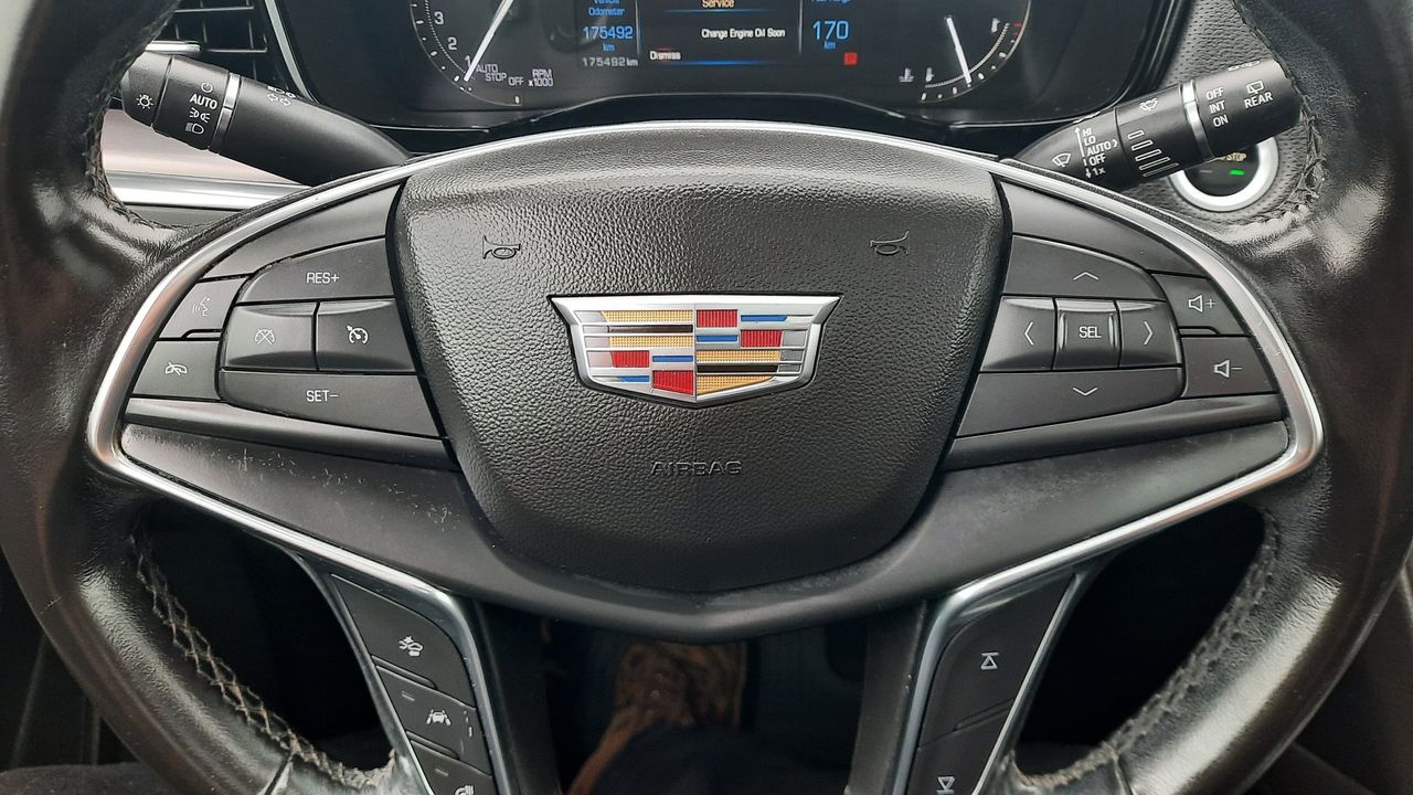 Cadillac XT5 2019 - Image 9