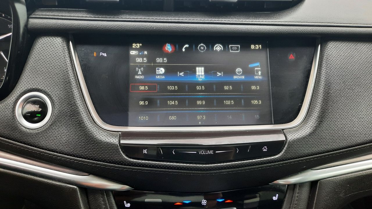 Cadillac XT5 2019 - Image 11