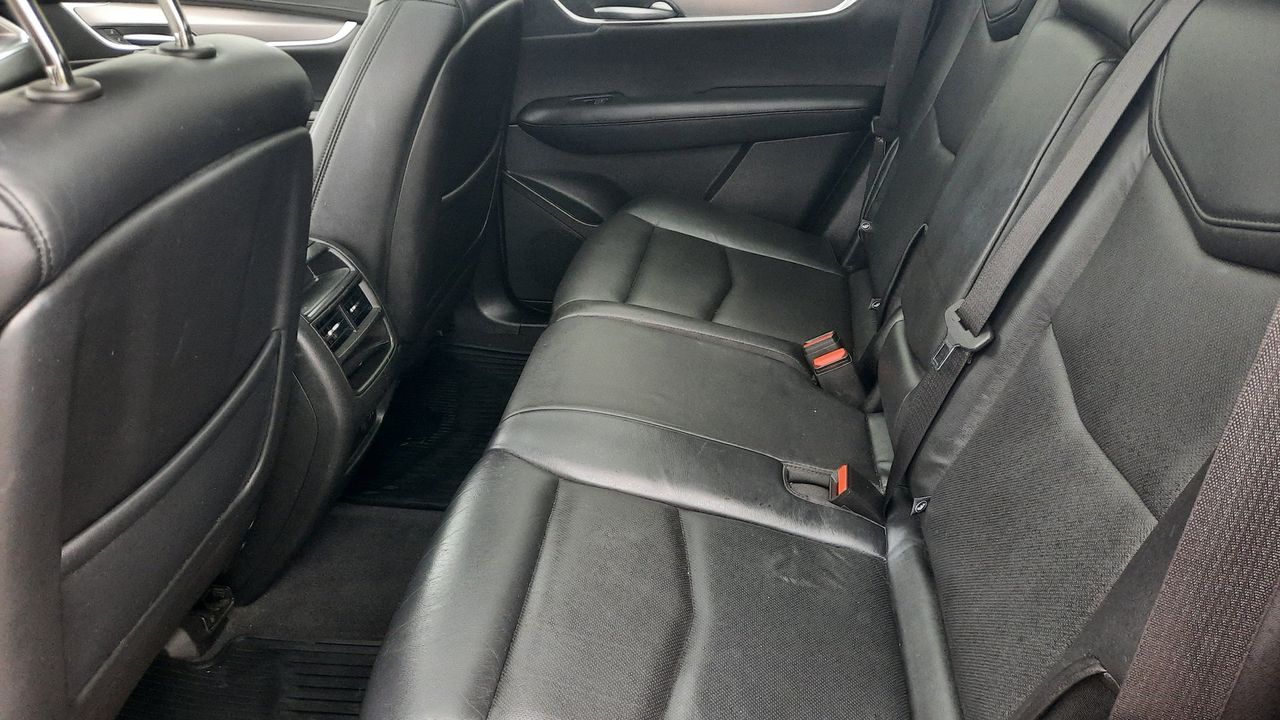 Cadillac XT5 2019 - Image 8
