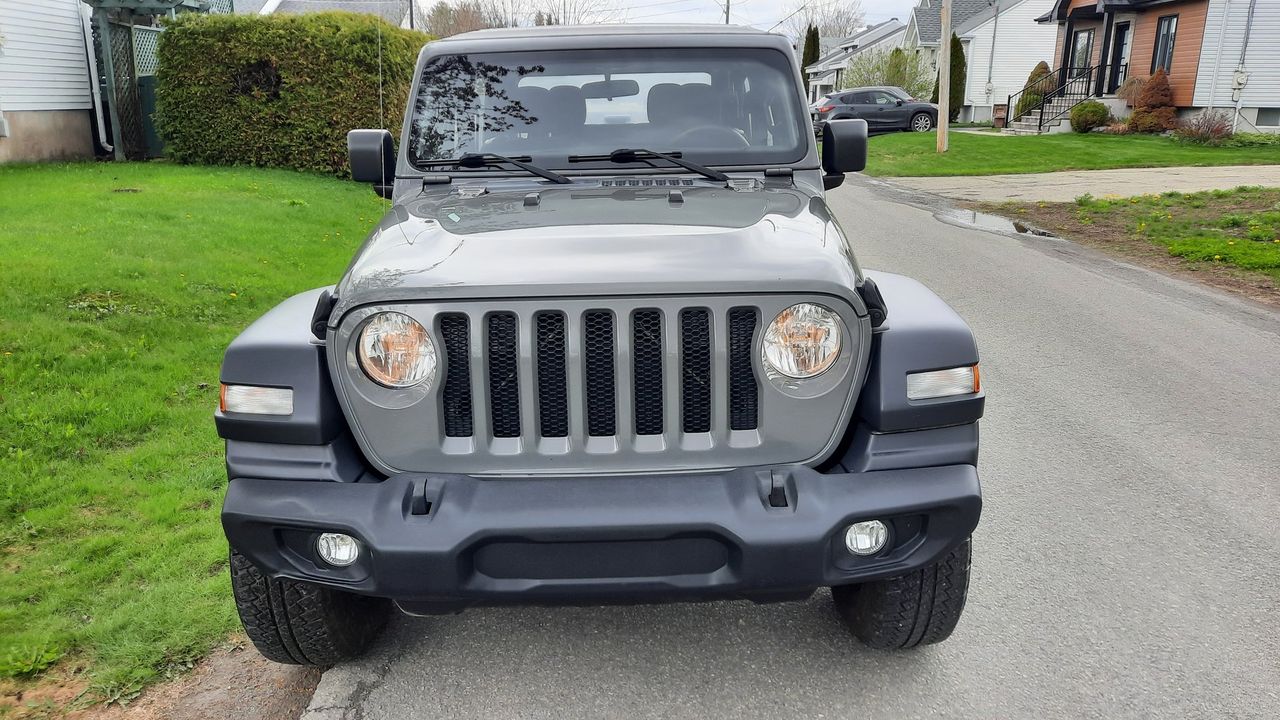 Jeep Wrangler 2018 - Image 2